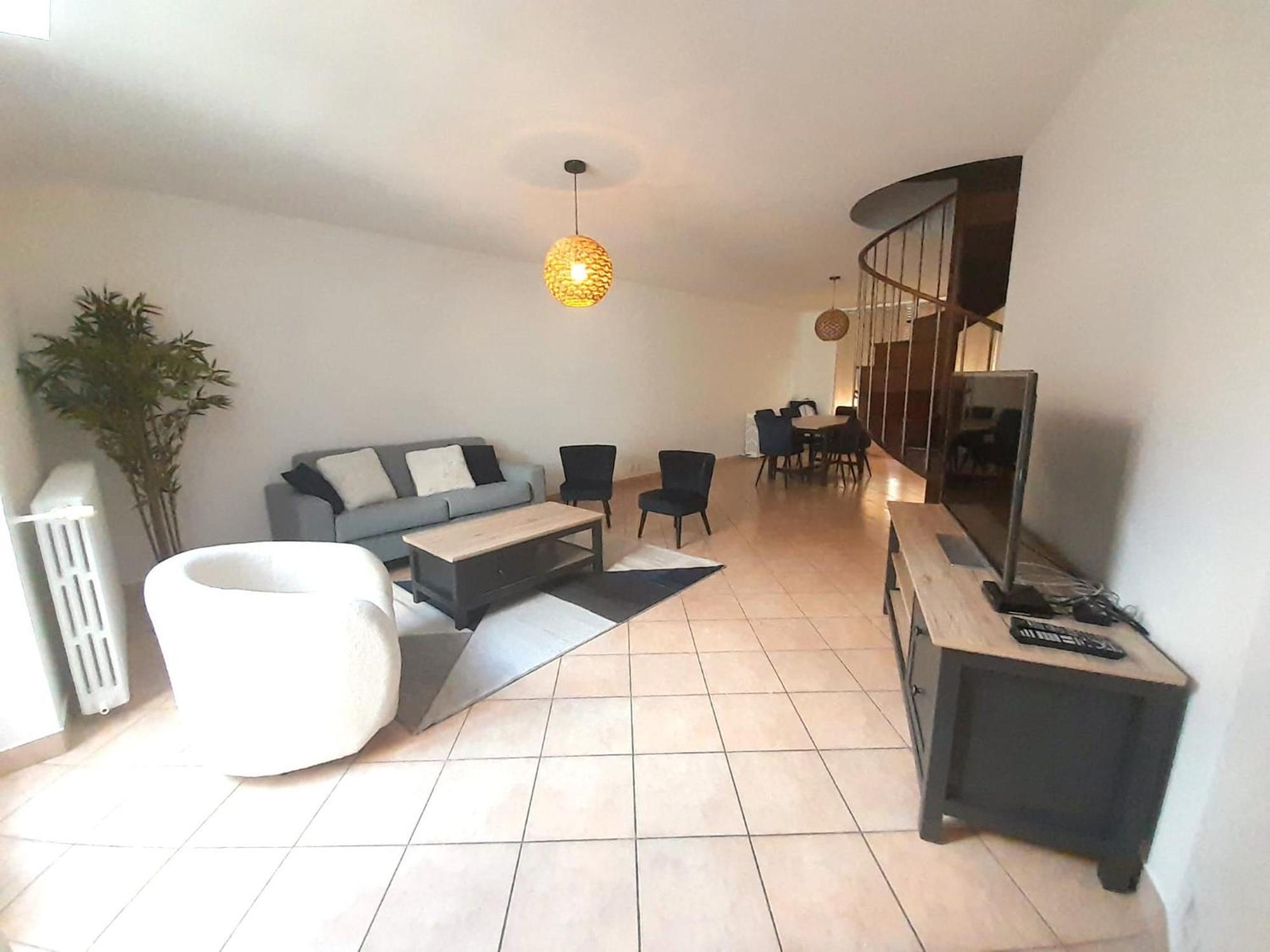 Belle Maison 8 Pers Vatan Centre Dış mekan fotoğraf