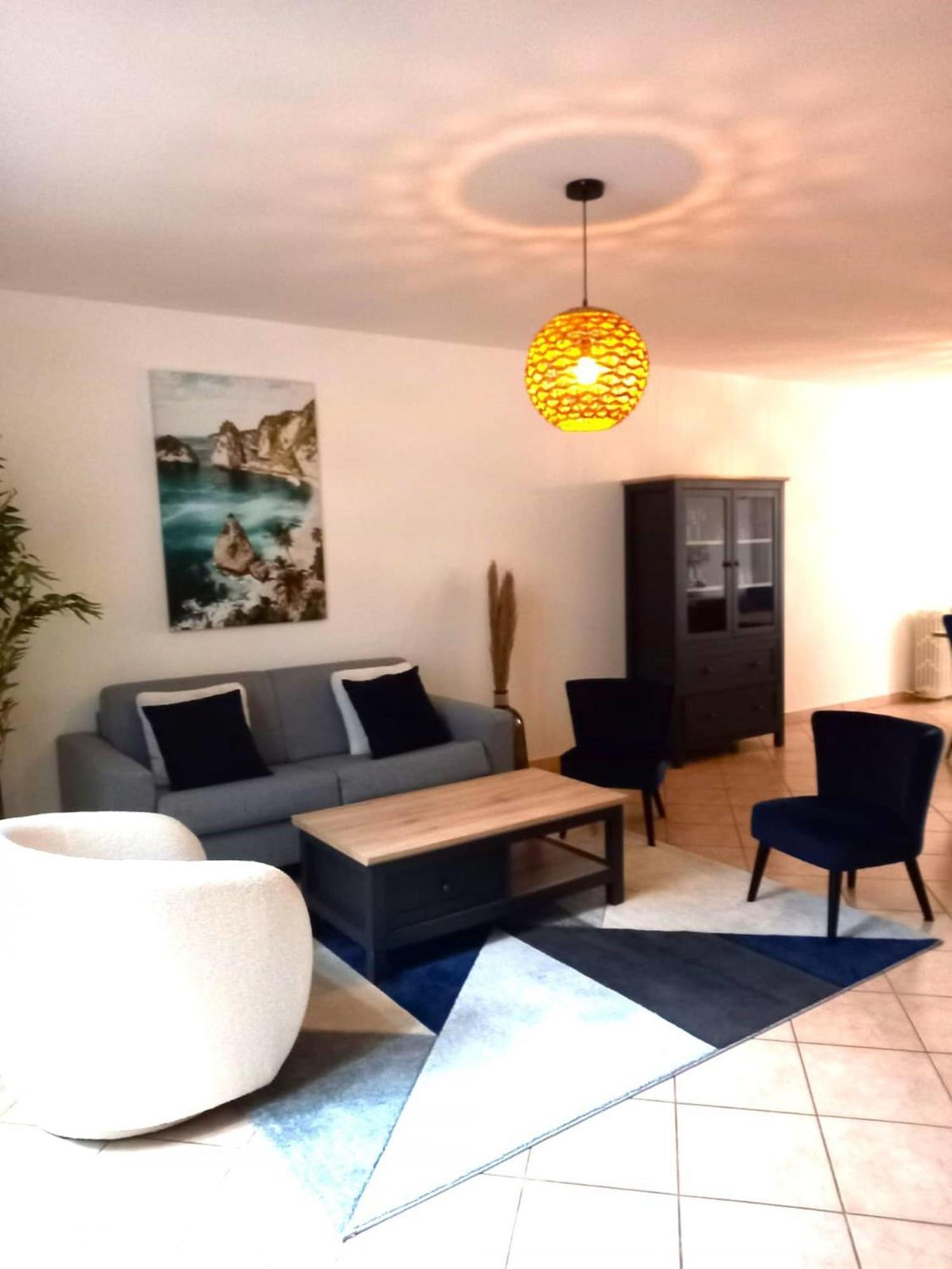 Belle Maison 8 Pers Vatan Centre Dış mekan fotoğraf